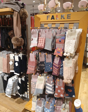 Strümpfe, Socken, Strumpfhosen