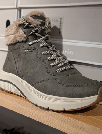 Schuhe